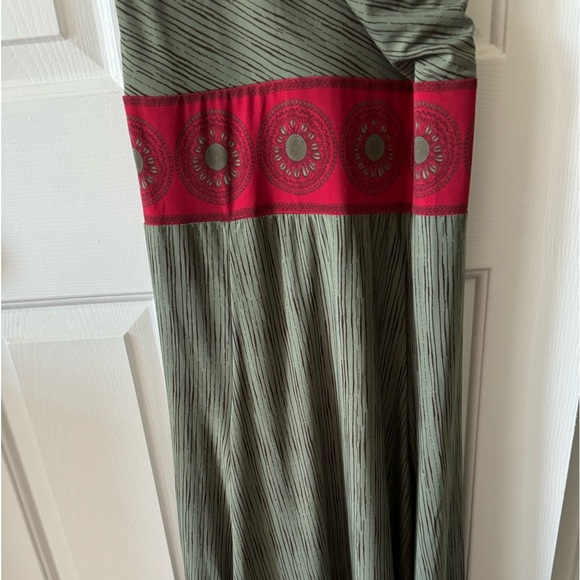 BCBG S Drop Waist Spaghetti Straps, Draped Front and Back making it V Neck NWOT - Picture 5 of 16